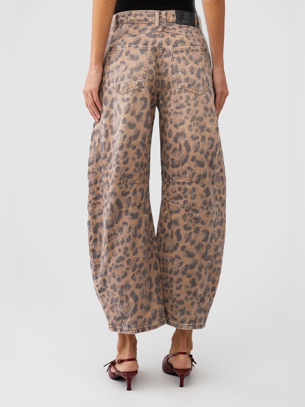 Free People We The Free Good Luck Printed Barrel Jeans leopard print. Size 27. - Picture 3 of 13